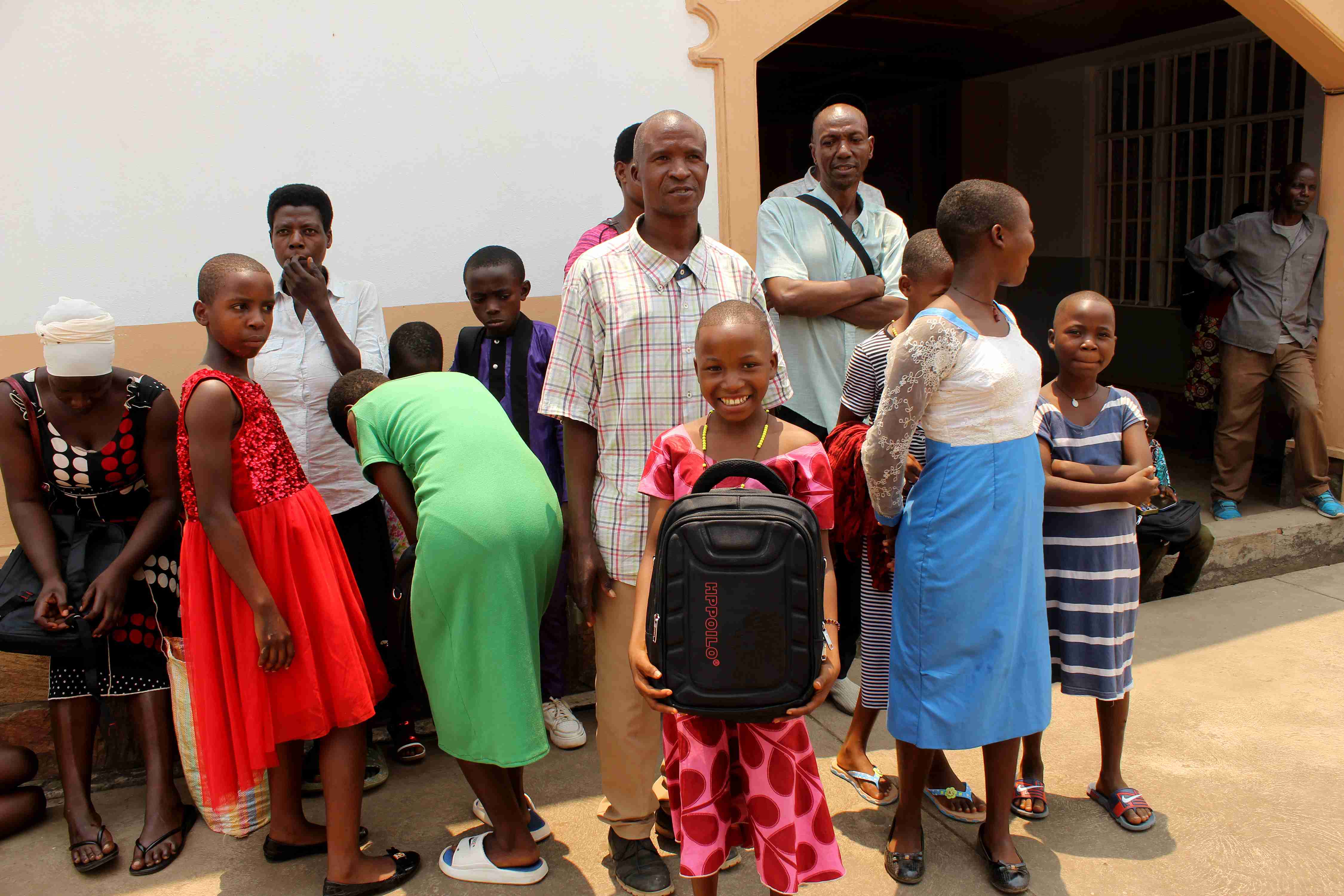 remise de materiel scolaire